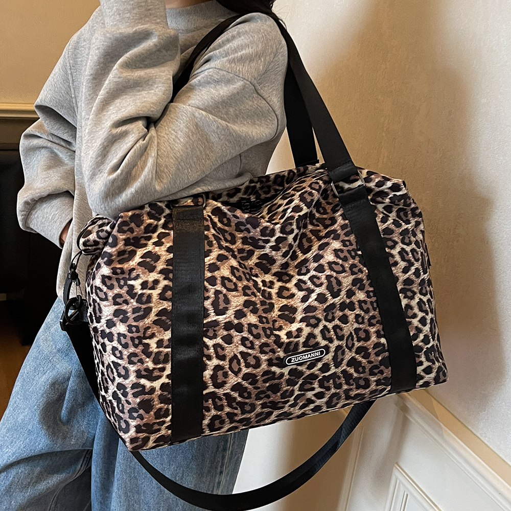 Leopard Printing Travel Duffel – Sports Equipment Storage Bewertung und Preis