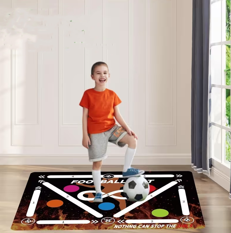 Soccer Training Mat Suitable f – Sports Equipment At Home Bewertung und Preis
