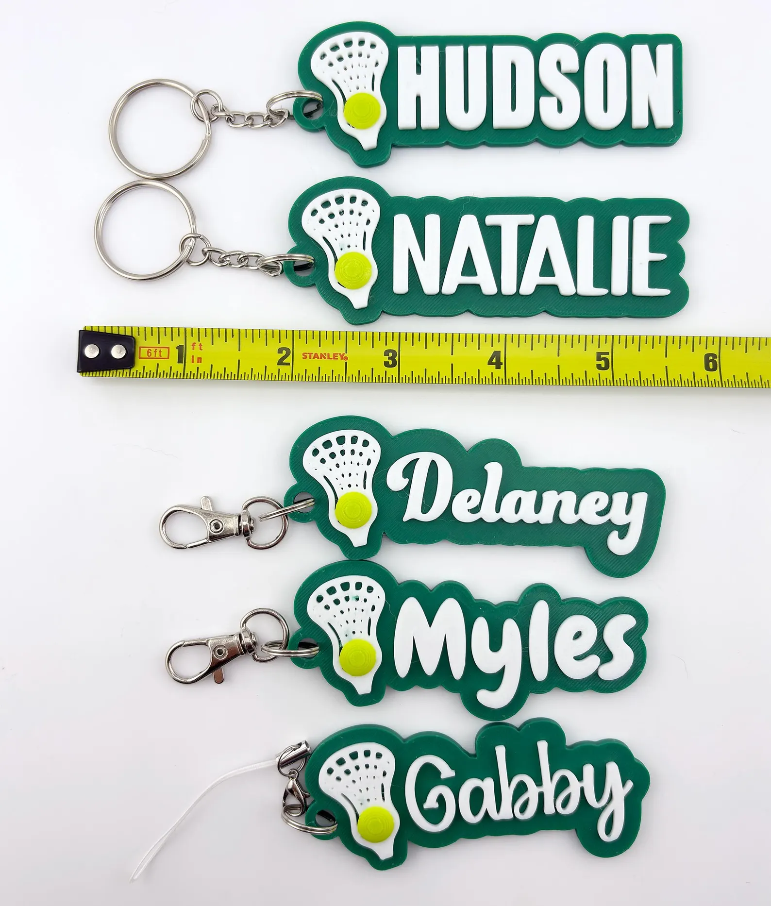Personalized  Name Tag Keychai – Sports Equipment With Names Bewertung und Preis
